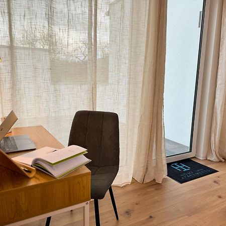 Home Inn Apartments - 203 Minden  Ngoại thất bức ảnh